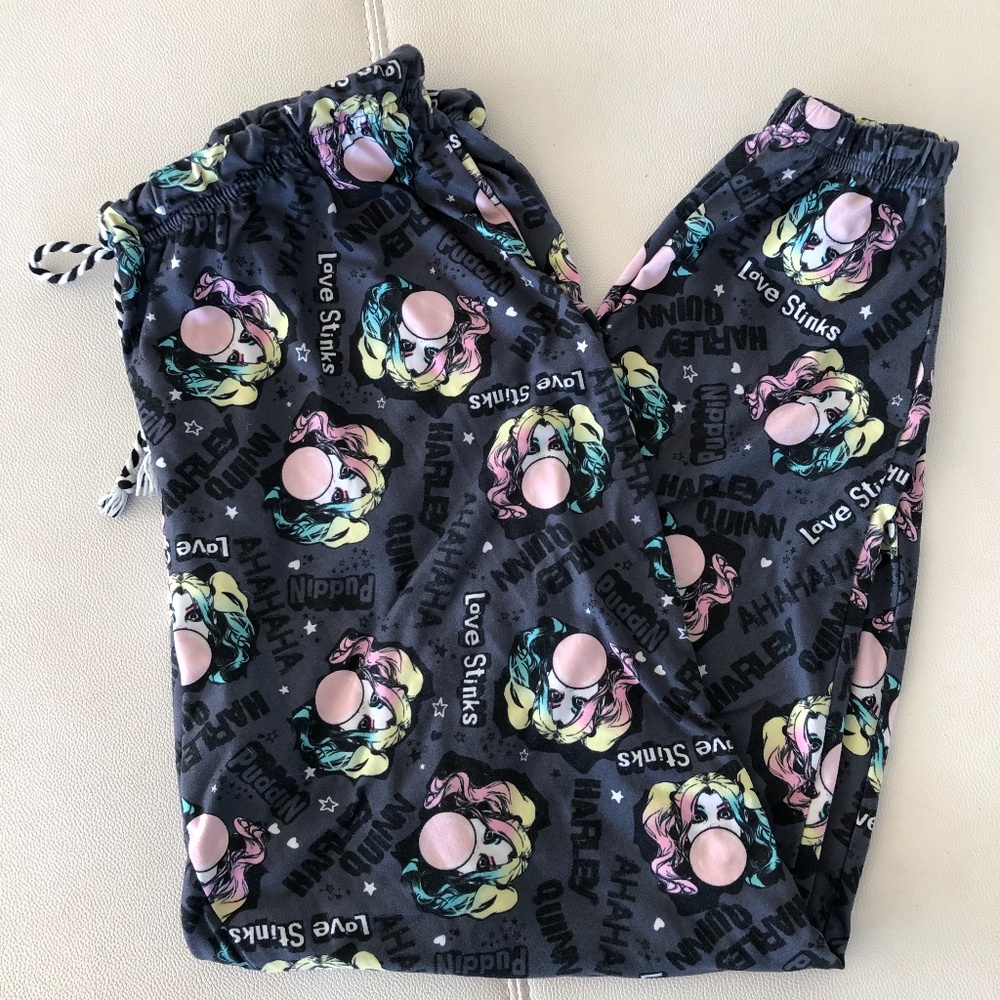 Harley Quinn pajama bottoms